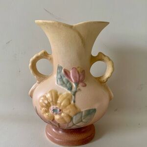 Vintage Hull Art Pottery USA Vase H 6 1/2 Inch
